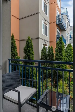 2415 2nd Avenue Seattle WA 98121