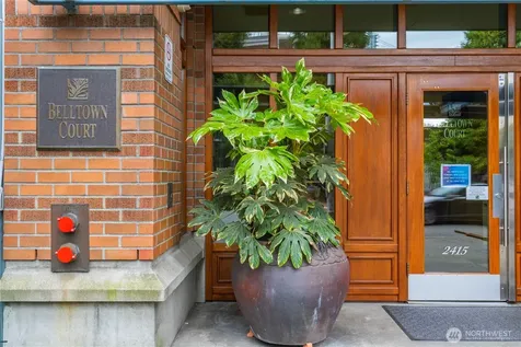 2415 2nd Avenue Seattle WA 98121