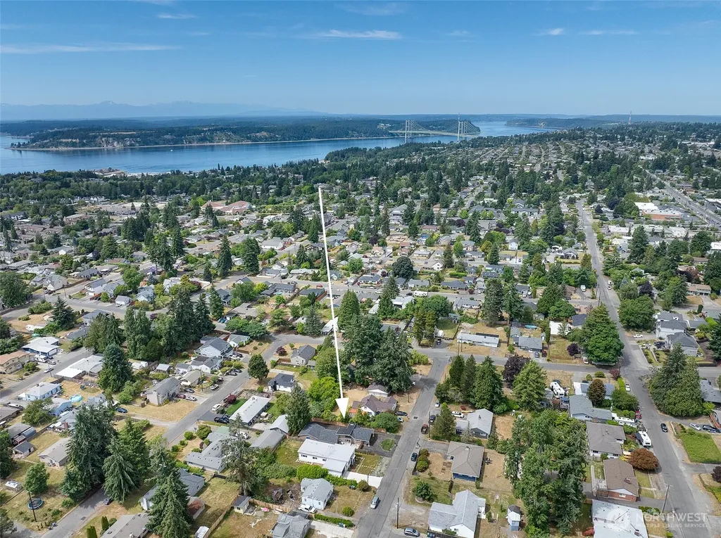 3122 Oas Drive W University Place WA 98466
