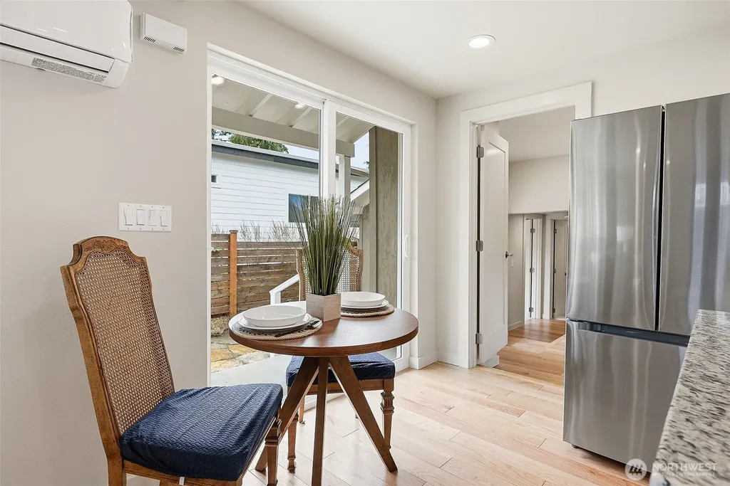 3122 Oas Drive W University Place WA 98466
