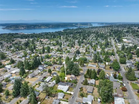 3122 Oas Drive W University Place WA 98466