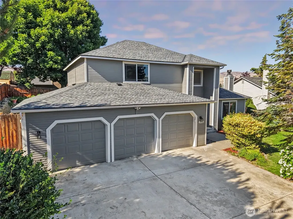 1922 Leavenworth Place Wenatchee WA 98801
