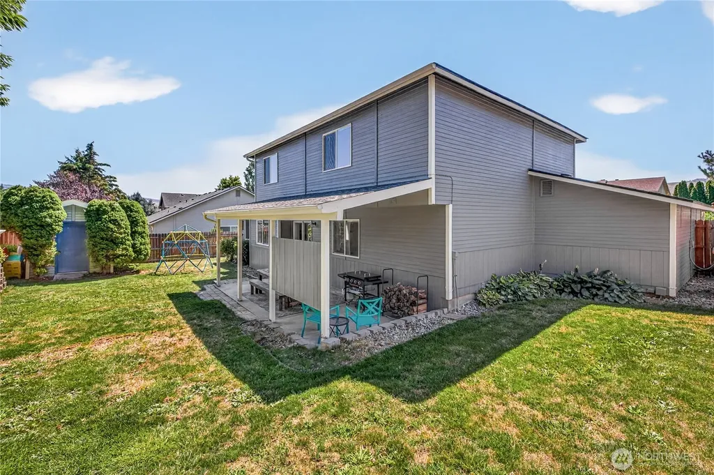 1922 Leavenworth Place Wenatchee WA 98801
