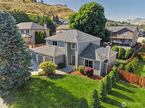 1922 Leavenworth Place Wenatchee WA 98801