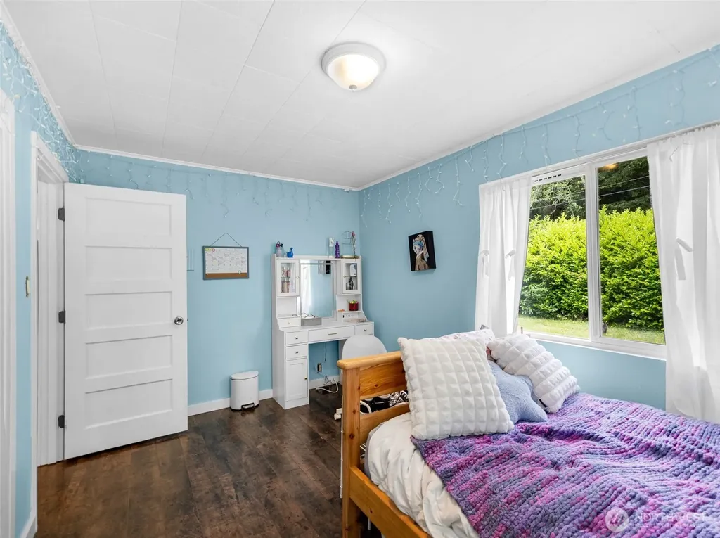 15711 Birch Street Long Beach WA 98631
