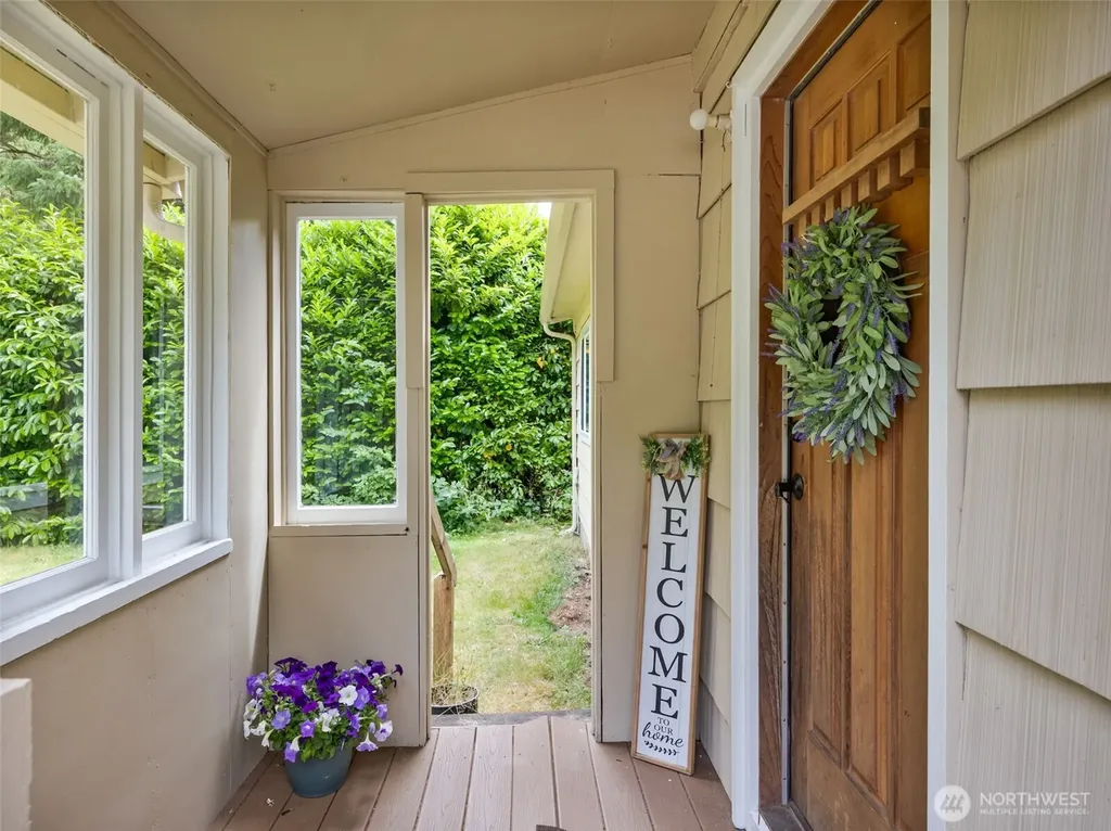 15711 Birch Street Long Beach WA 98631