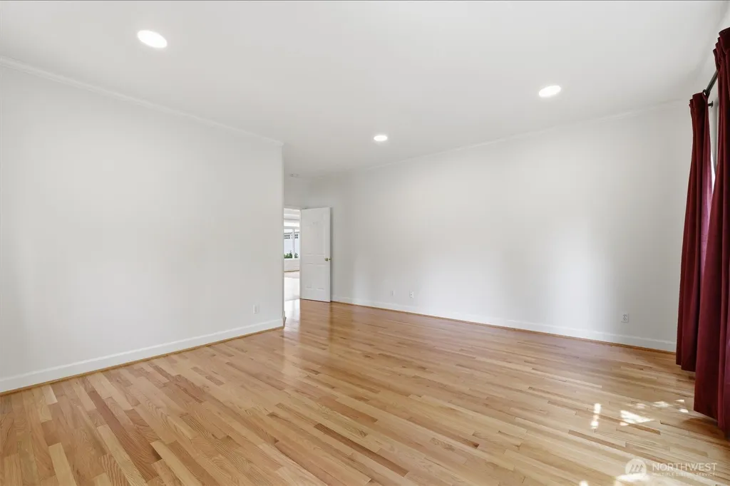 5107 188th Place NE Sammamish WA 98074