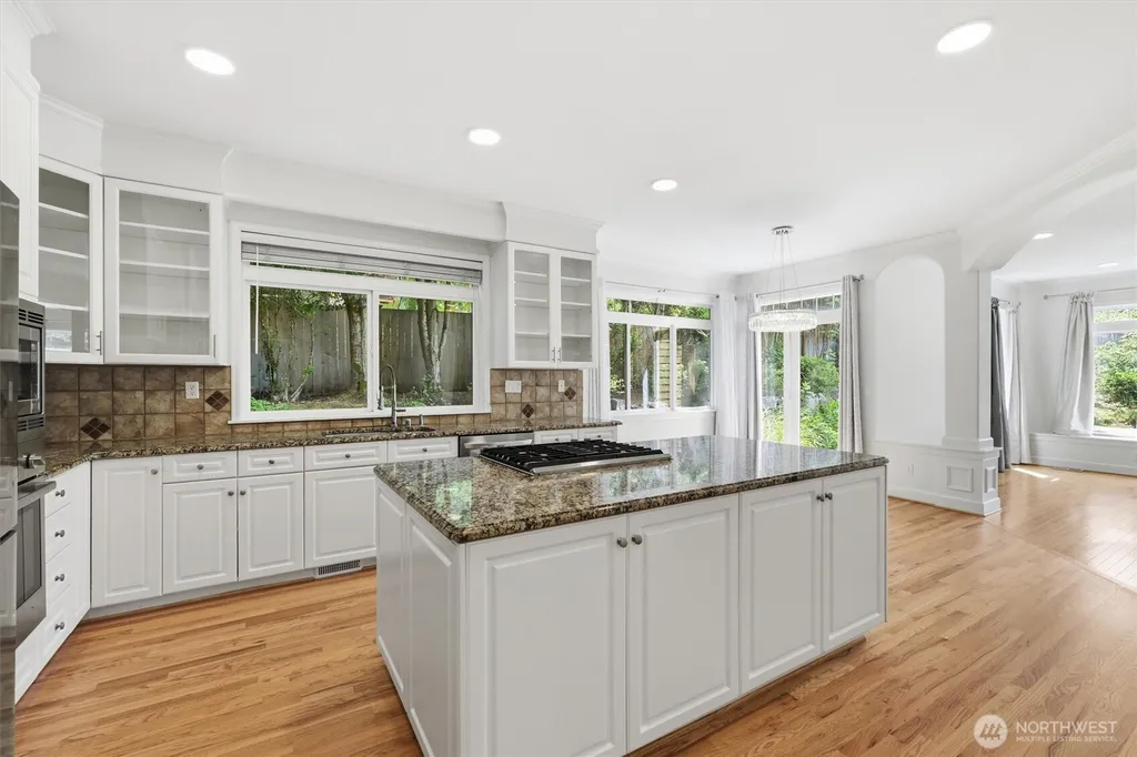 5107 188th Place NE Sammamish WA 98074