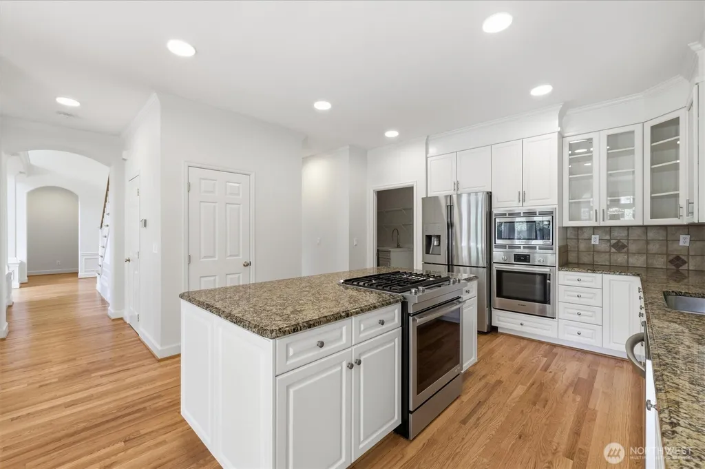 5107 188th Place NE Sammamish WA 98074