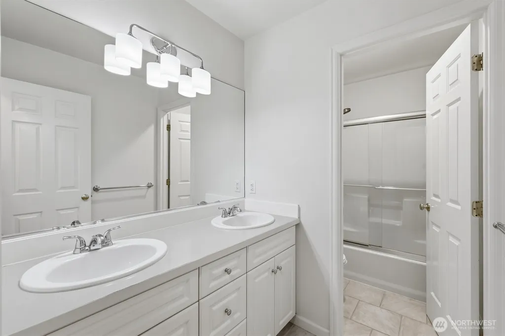 5107 188th Place NE Sammamish WA 98074