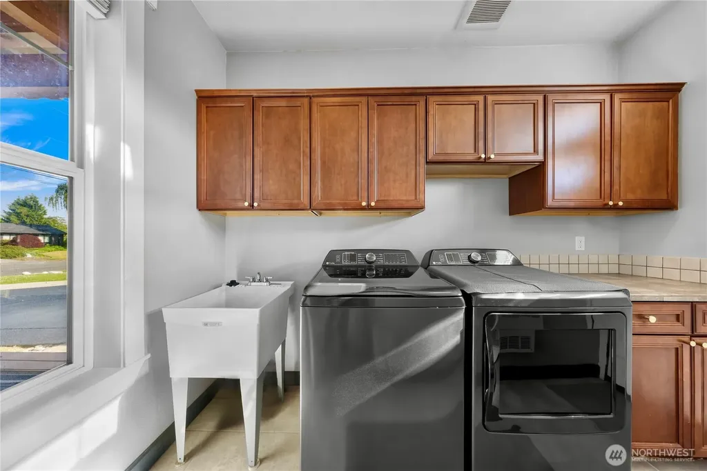 1319 S 13th Street Mount Vernon WA 98274