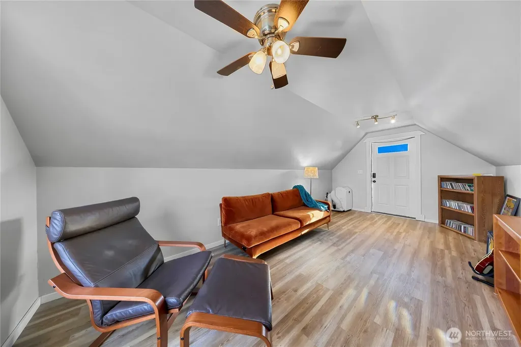 1319 S 13th Street Mount Vernon WA 98274