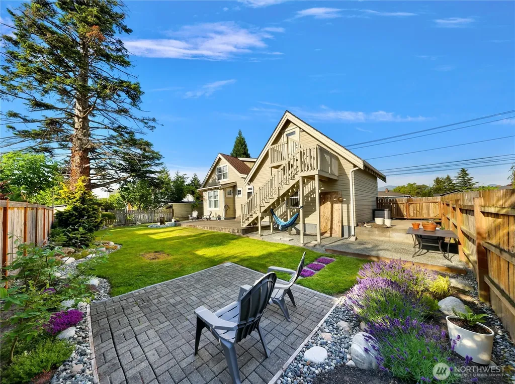 1319 S 13th Street Mount Vernon WA 98274