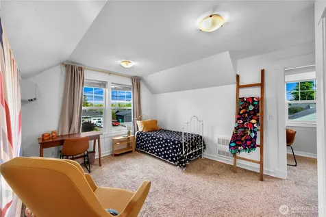 1319 S 13th Street Mount Vernon WA 98274
