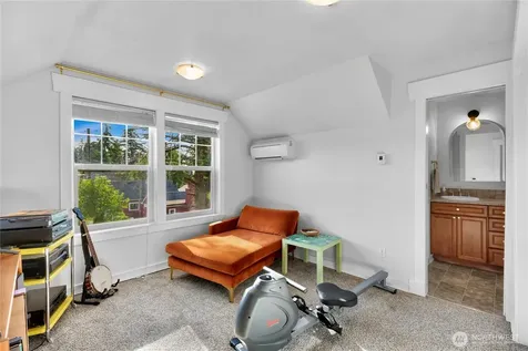 1319 S 13th Street Mount Vernon WA 98274