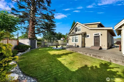1319 S 13th Street Mount Vernon WA 98274