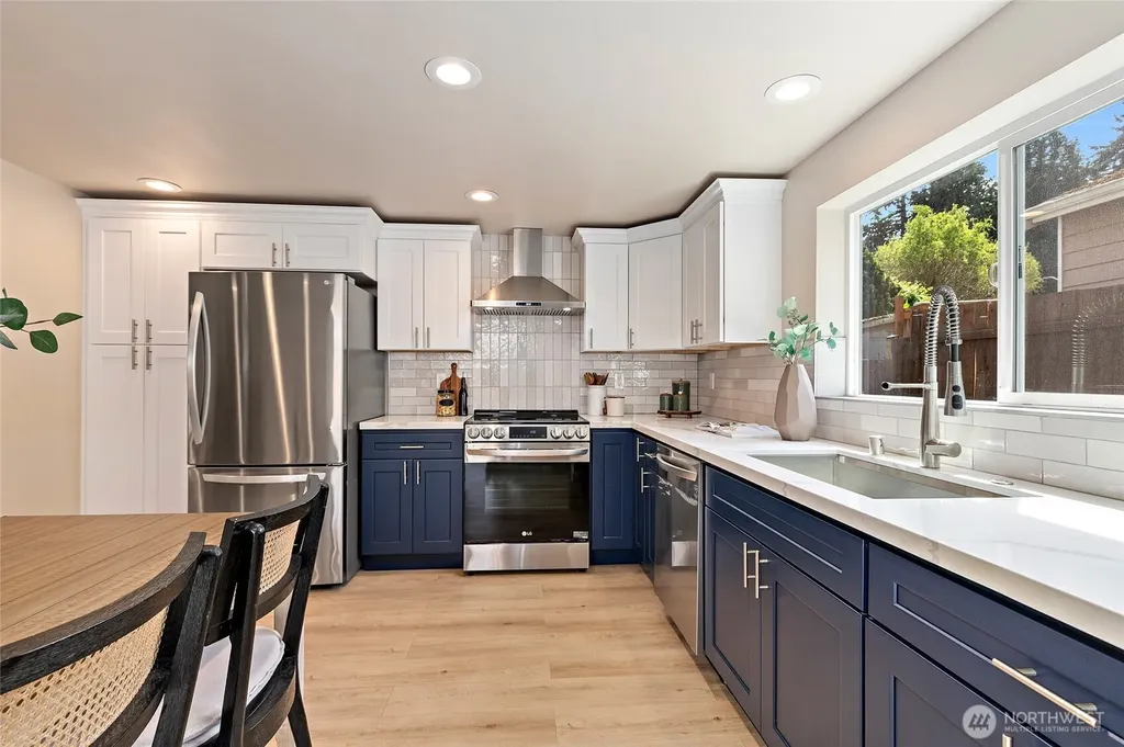 14338 Ashworth Avenue N Seattle WA 98133