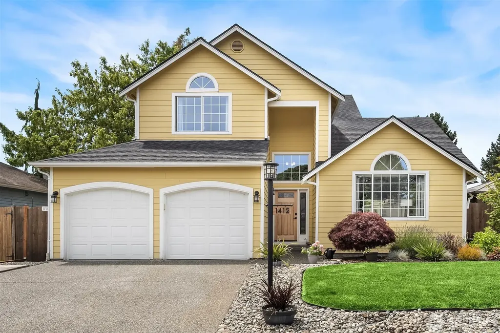 1412 90th Drive NE Lake Stevens WA 98258