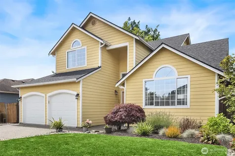 1412 90th Drive NE Lake Stevens WA 98258