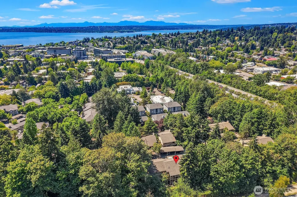 406 10th Street Kirkland WA 98033