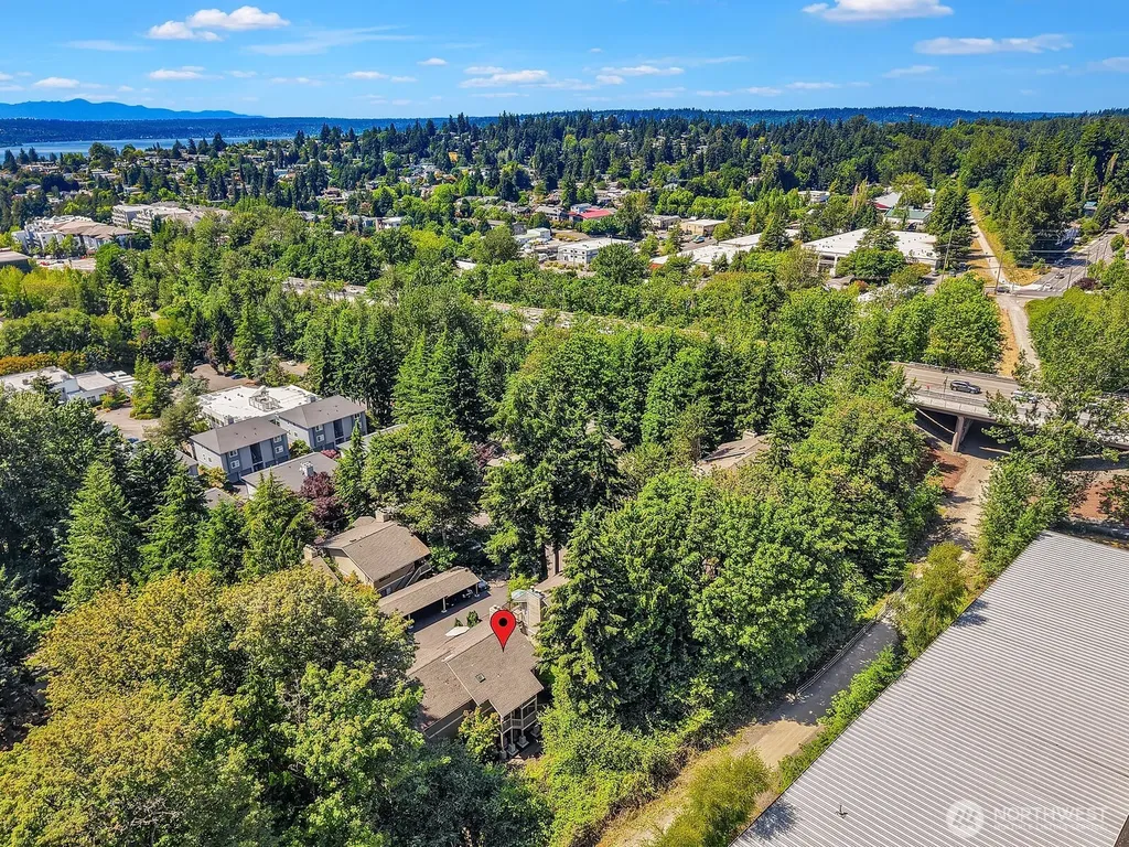 406 10th Street Kirkland WA 98033