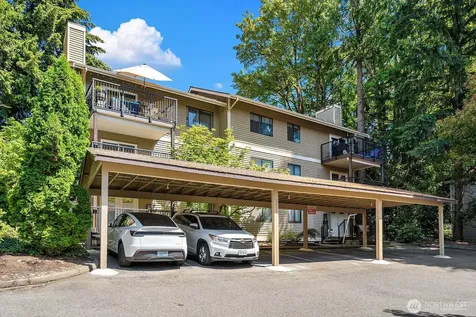 406 10th Street Kirkland WA 98033