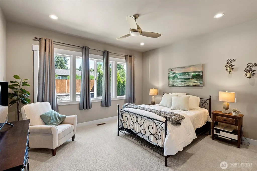 6105 132nd Street Ct NW Gig Harbor WA 98332