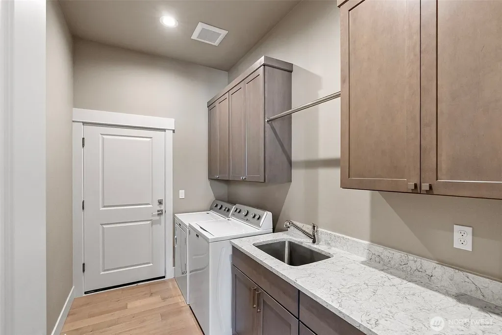6105 132nd Street Ct NW Gig Harbor WA 98332