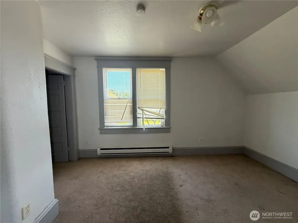 803 Monroe Street Hoquiam WA 98550