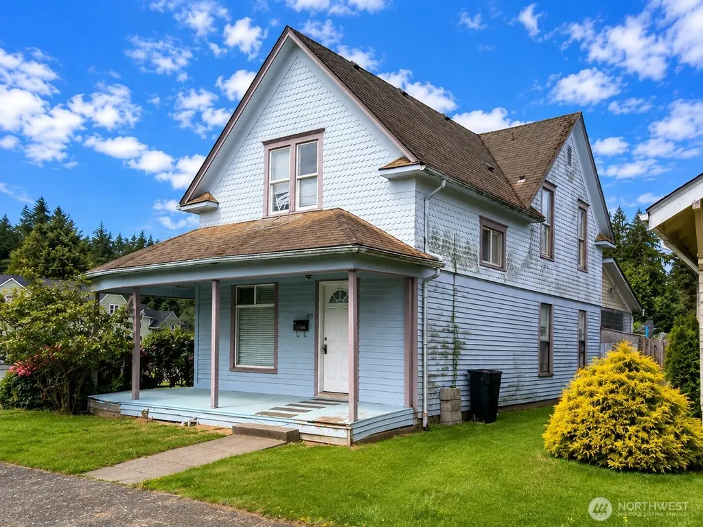 803 Monroe Street Hoquiam WA 98550