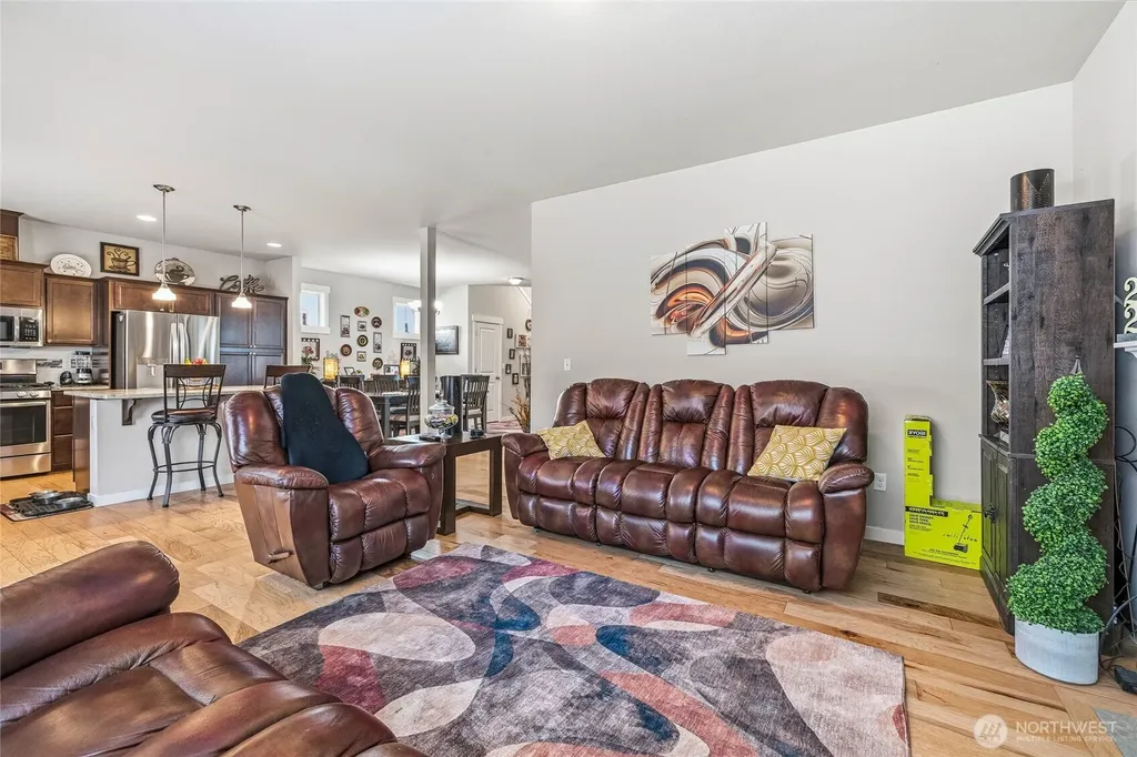 1420 E Gateway Heights Loop Sedro Woolley WA 98284