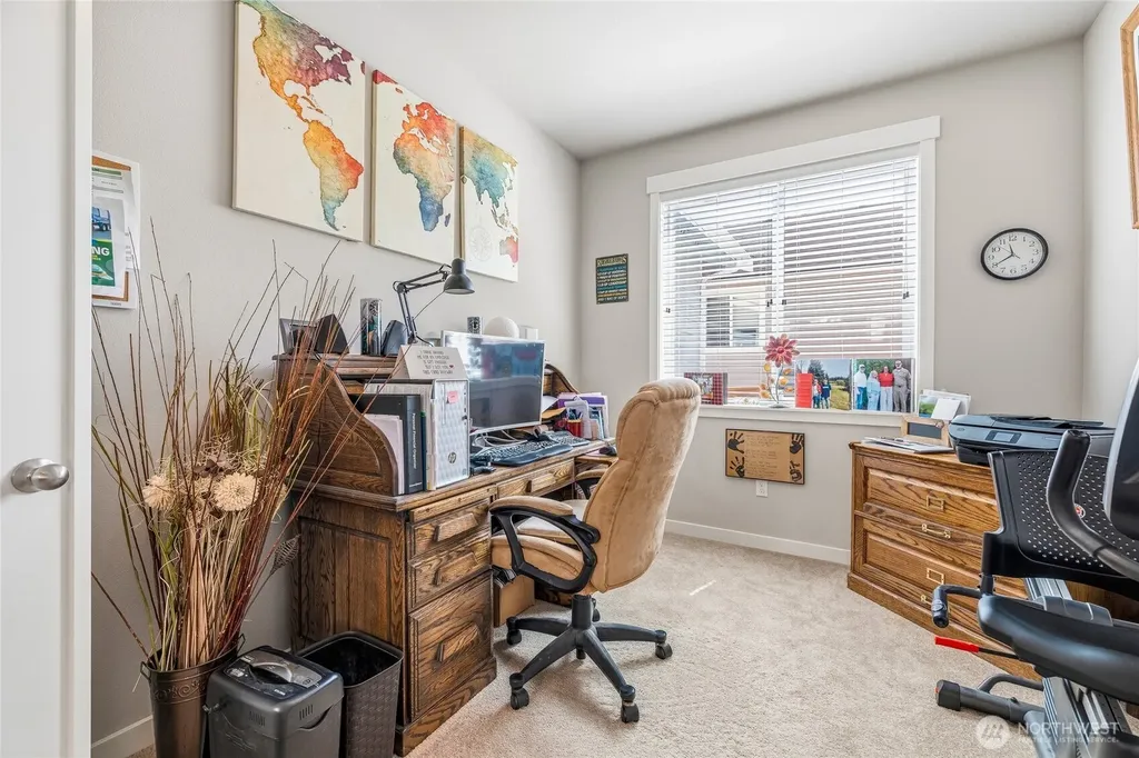 1420 E Gateway Heights Loop Sedro Woolley WA 98284