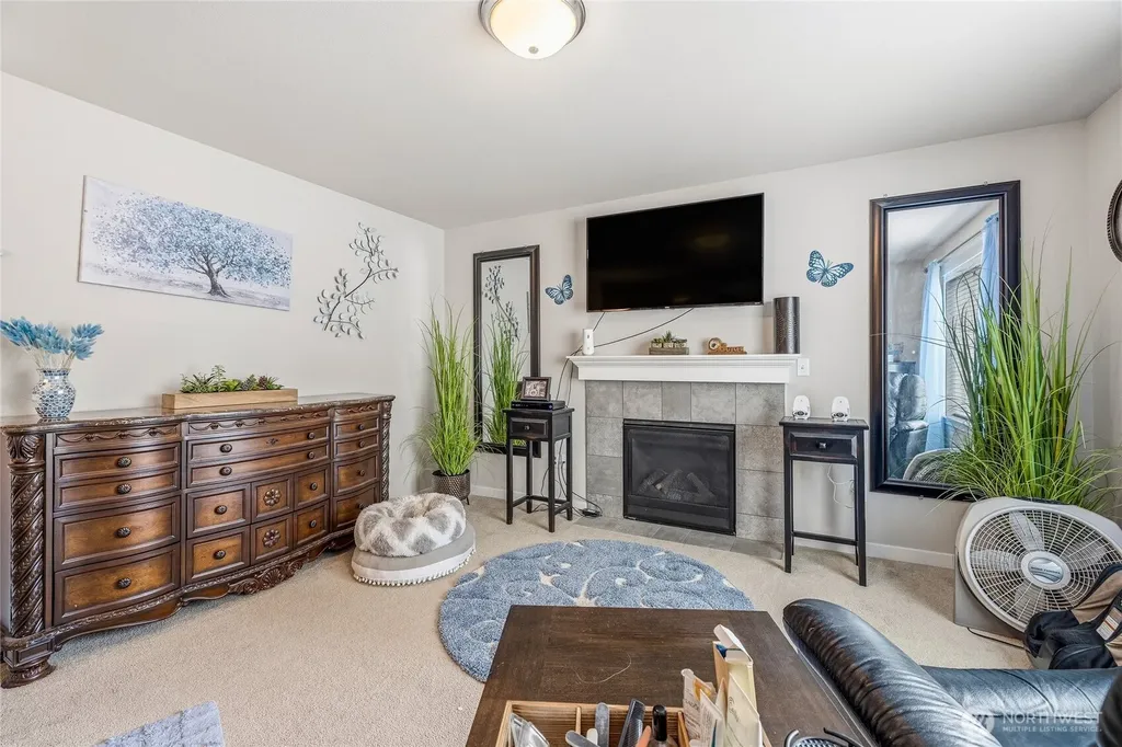 1420 E Gateway Heights Loop Sedro Woolley WA 98284