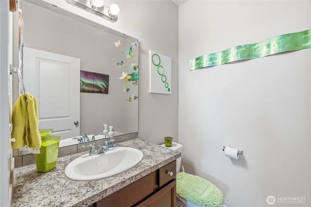1420 E Gateway Heights Loop Sedro Woolley WA 98284