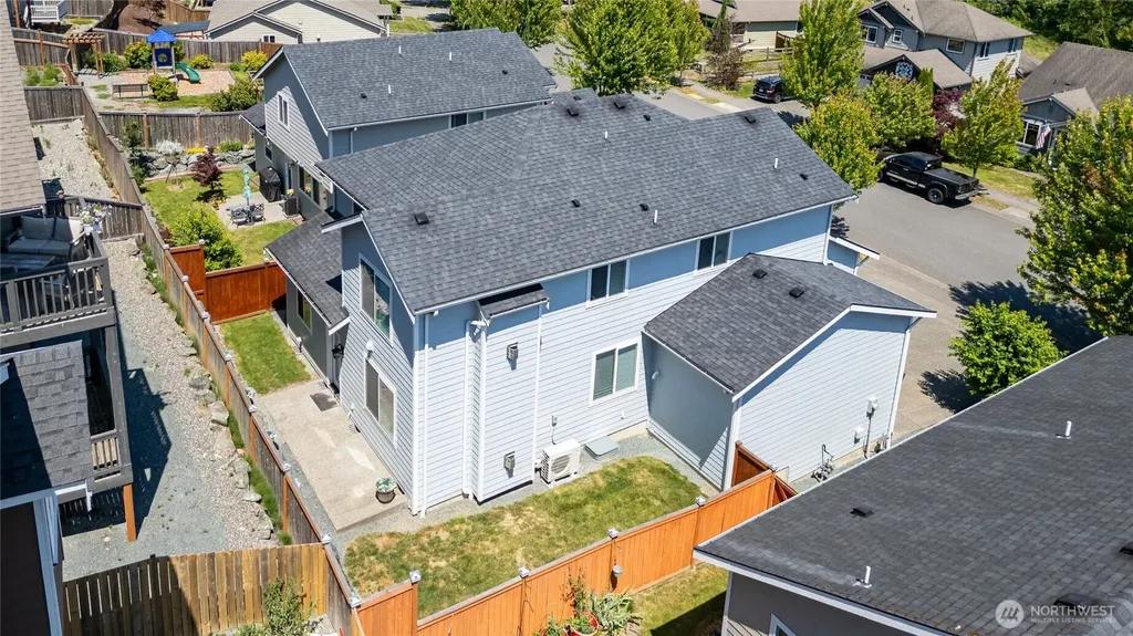 1420 E Gateway Heights Loop Sedro Woolley WA 98284