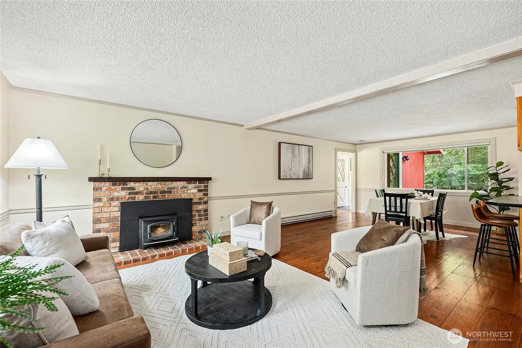 24825 SE 248th Street Maple Valley WA 98038