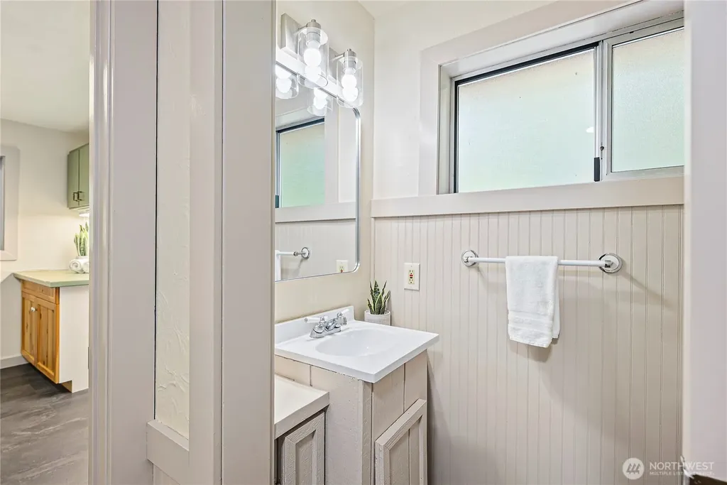 24825 SE 248th Street Maple Valley WA 98038