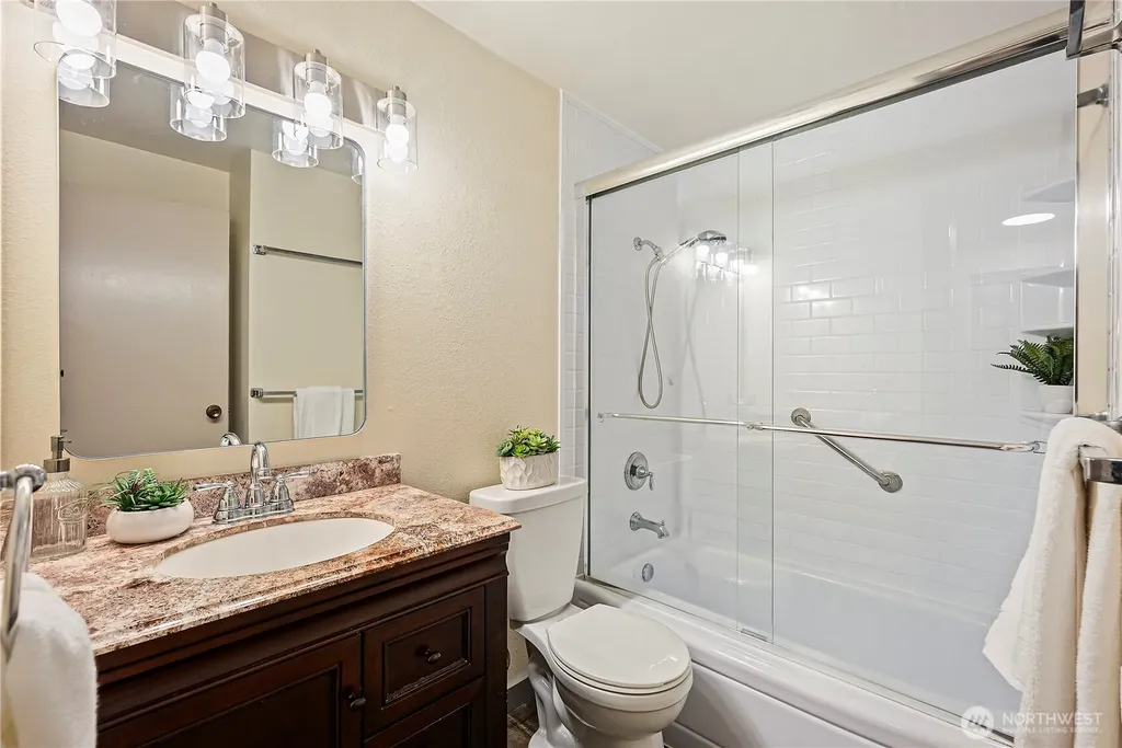 24825 SE 248th Street Maple Valley WA 98038