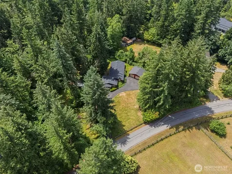 24825 SE 248th Street Maple Valley WA 98038