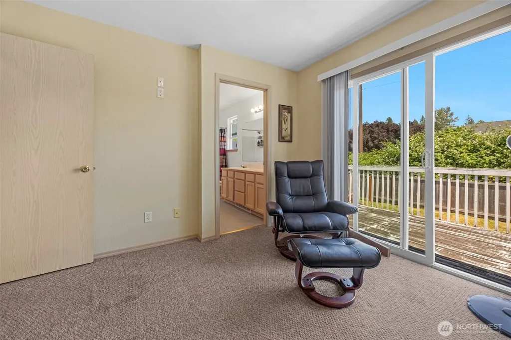 18411 Ballantrae Drive Arlington WA 98223
