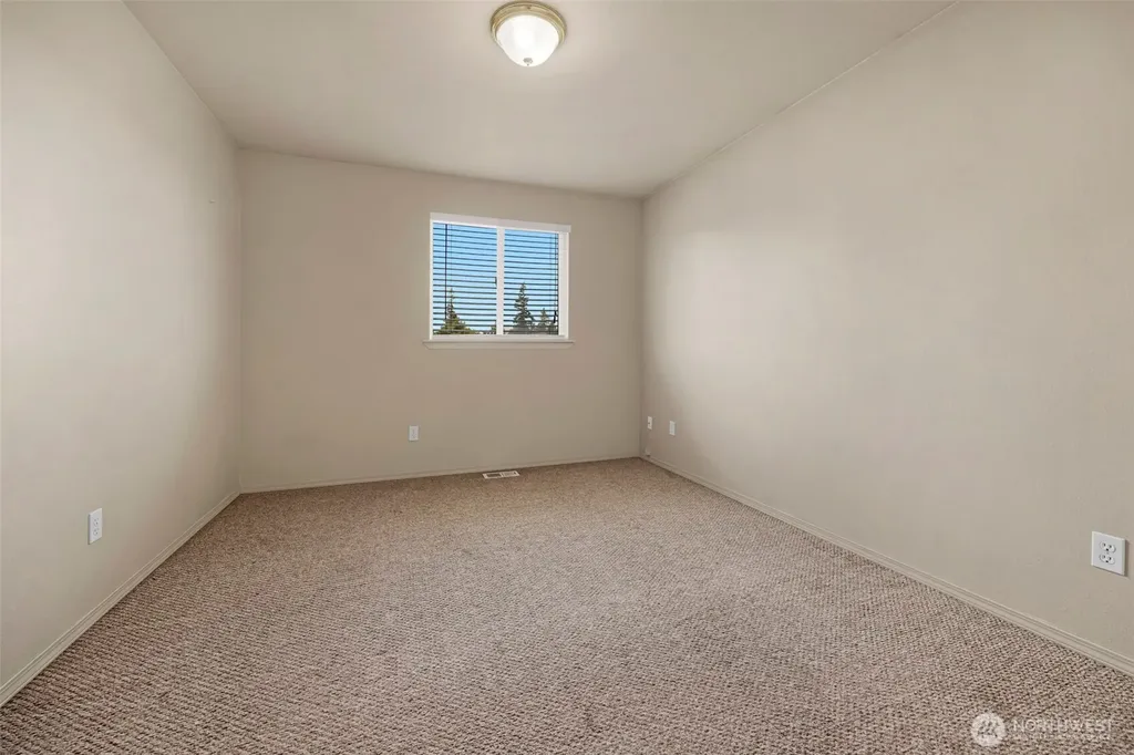 18411 Ballantrae Drive Arlington WA 98223