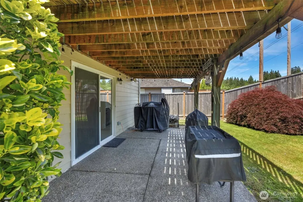 18411 Ballantrae Drive Arlington WA 98223