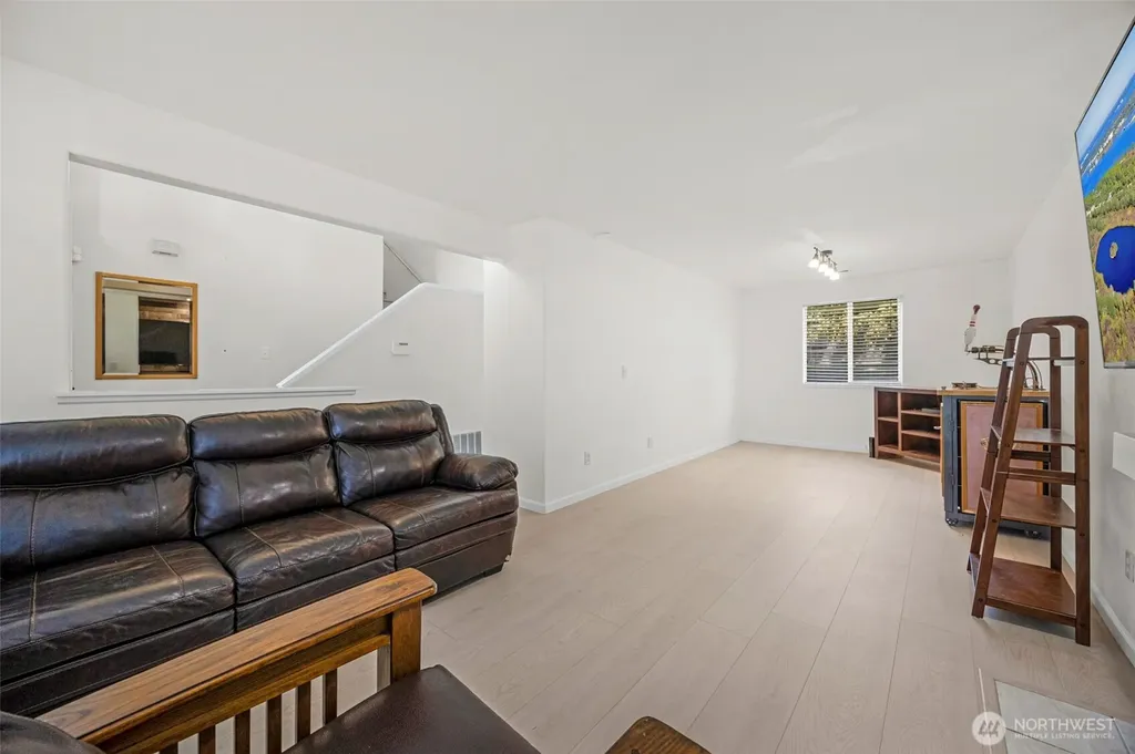 18411 Ballantrae Drive Arlington WA 98223