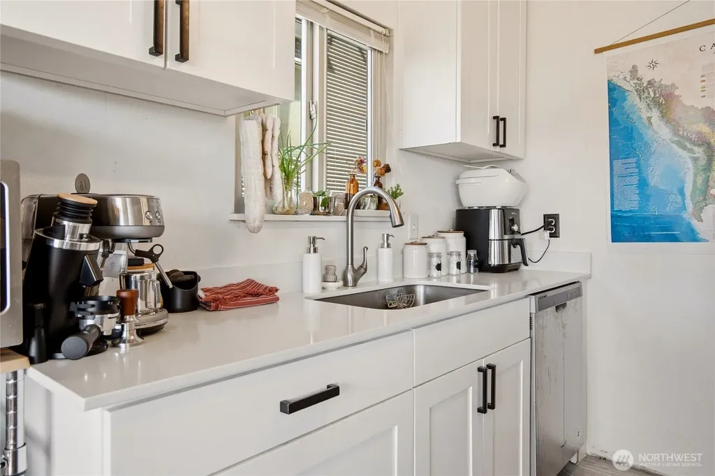 2703 Boylston Ave E #201 Seattle WA 98102