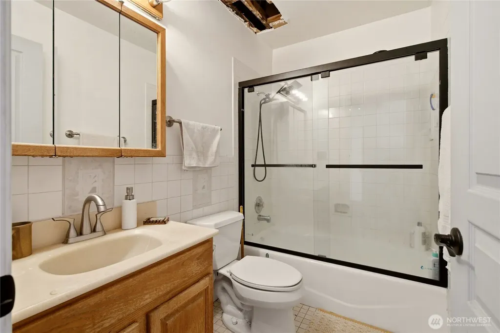 2703 Boylston Ave E #201 Seattle WA 98102