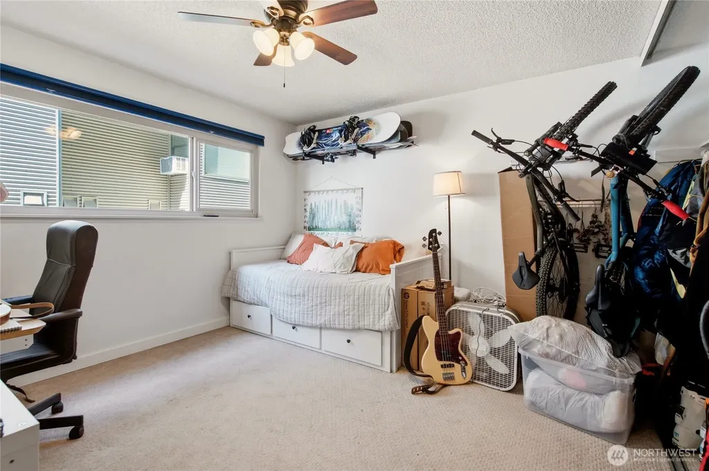 2703 Boylston Ave E #201 Seattle WA 98102