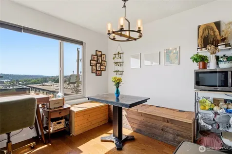2703 Boylston Ave E #201 Seattle WA 98102