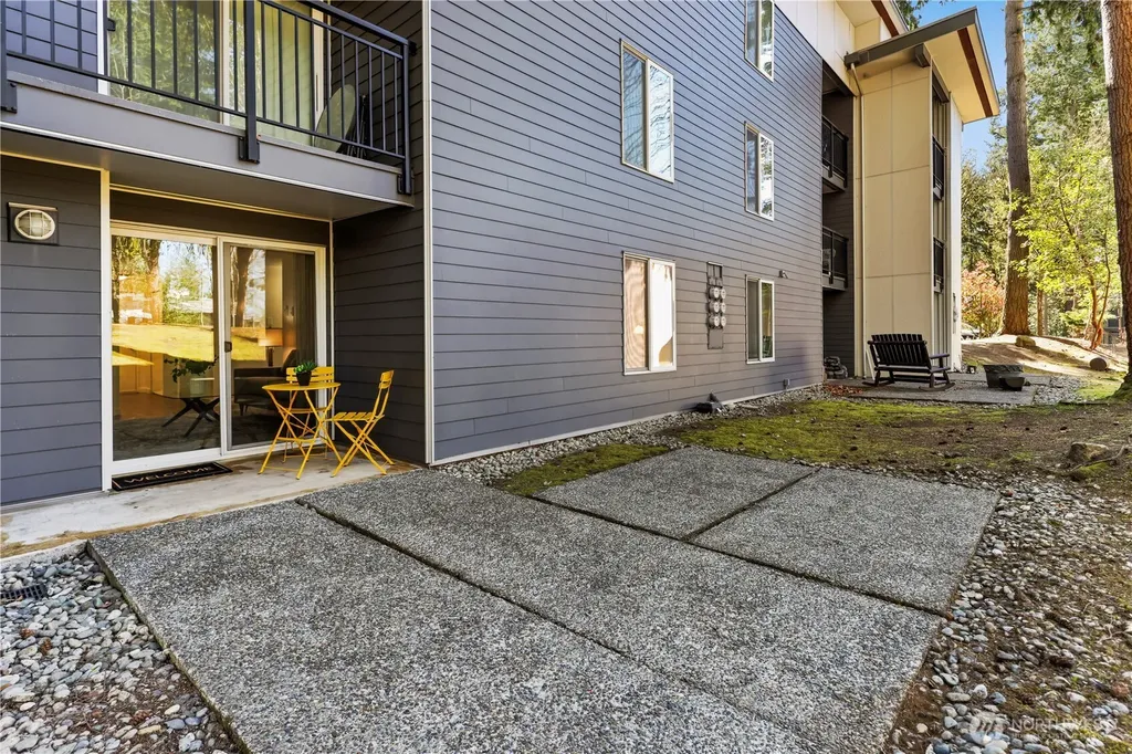 14515 NE 32nd Street Bellevue WA 98007