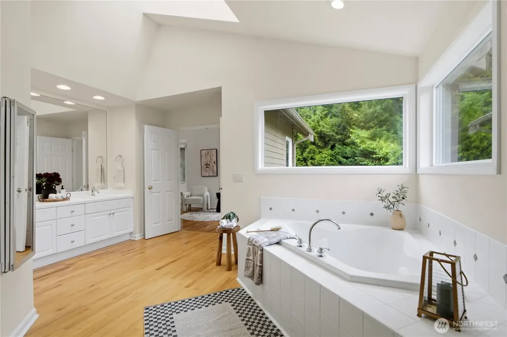 20705 40th Drive SE Bothell WA 98021