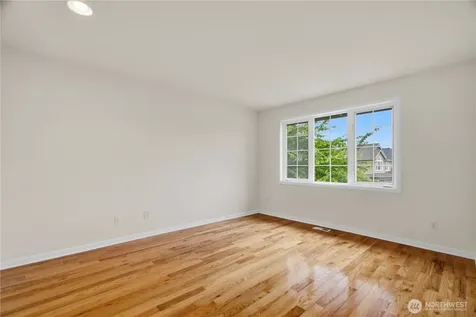 20705 40th Drive SE Bothell WA 98021